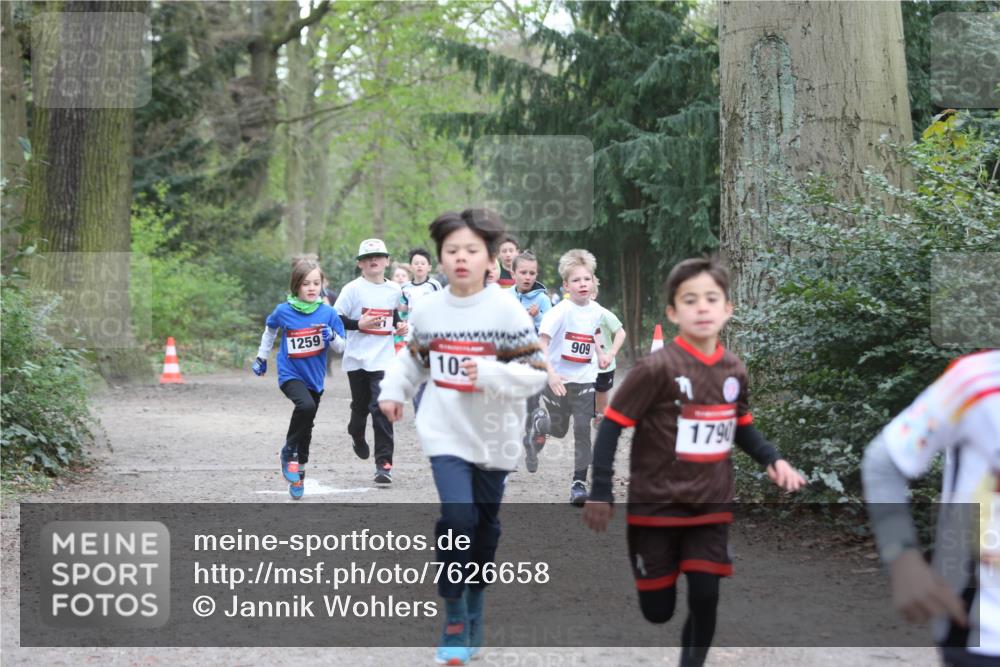 13.04.2025 - Hammer Lauf Jannik Wohlers http://msf.ph/oto/7626658 13.04.2025 08:20:42 Laufen 1259, 103, 909, 1790 meine-sportfotos.de