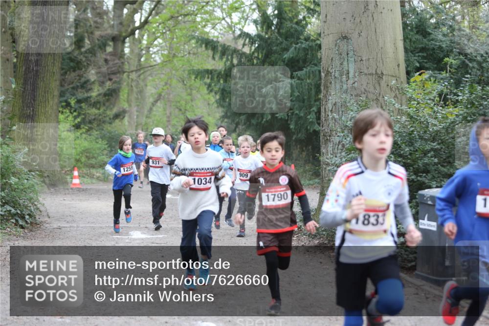 13.04.2025 - Hammer Lauf Jannik Wohlers http://msf.ph/oto/7626660 13.04.2025 08:20:42 Laufen 1038, 931, 1259, 1034, 909, 1790, 1833, 1 meine-sportfotos.de