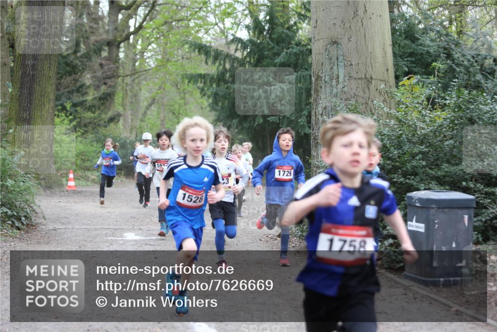 13.04.2025 - Hammer Lauf Jannik Wohlers http://msf.ph/oto/7626669 13.04.2025 08:20:40 Laufen 1259, 102, 1528, 1726, 1758 meine-sportfotos.de