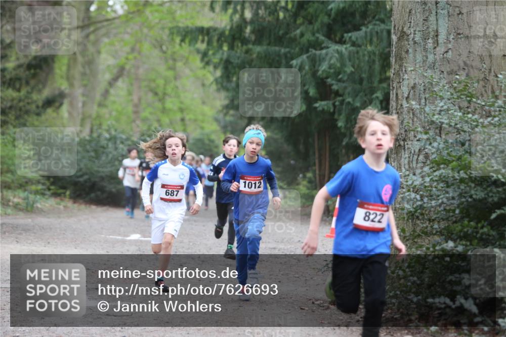 13.04.2025 - Hammer Lauf Jannik Wohlers http://msf.ph/oto/7626693 13.04.2025 08:20:31 Laufen 687, 1012, 822 meine-sportfotos.de