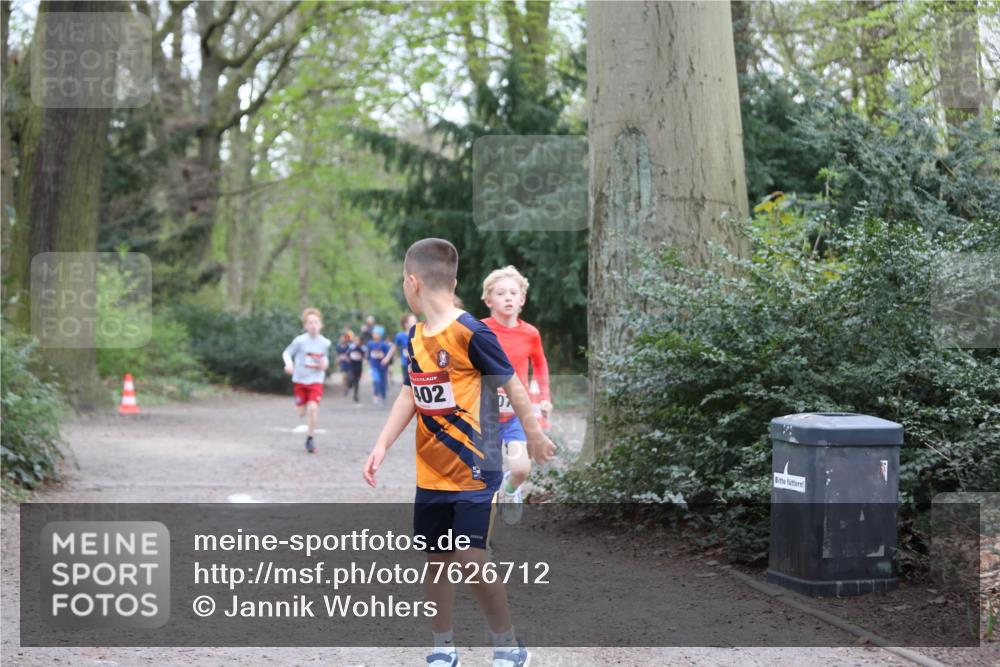 13.04.2025 - Hammer Lauf Jannik Wohlers http://msf.ph/oto/7626712 13.04.2025 08:20:25 Laufen 402 meine-sportfotos.de