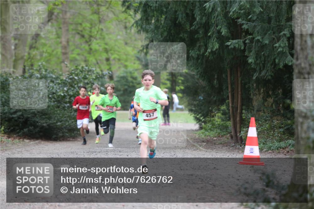 13.04.2025 - Hammer Lauf Jannik Wohlers http://msf.ph/oto/7626762 13.04.2025 08:20:13 Laufen 1806, 293, 457 meine-sportfotos.de