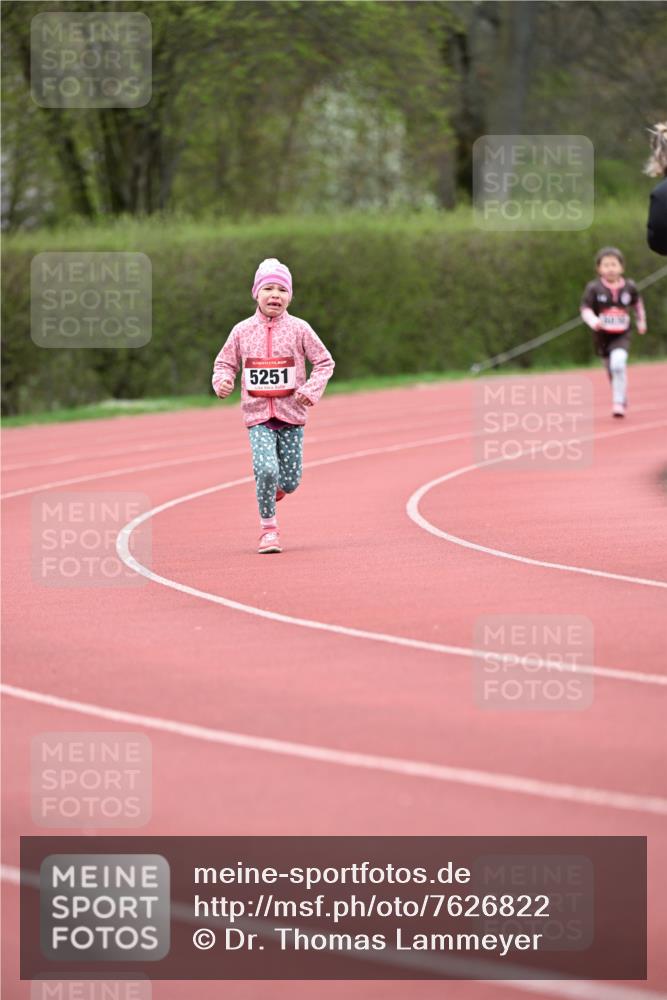 13.04.2025 - Hammer Lauf Dr. Thomas Lammeyer http://msf.ph/oto/7626822 13.04.2025 09:01:43 Laufen 5251 meine-sportfotos.de