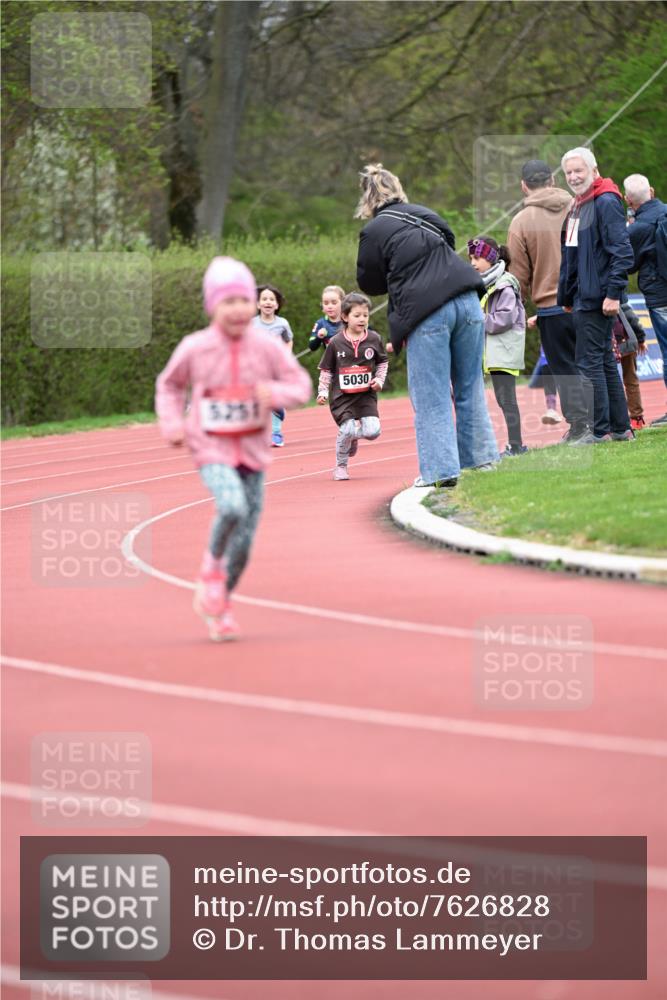13.04.2025 - Hammer Lauf Dr. Thomas Lammeyer http://msf.ph/oto/7626828 13.04.2025 09:01:45 Laufen 5251, 5030 meine-sportfotos.de