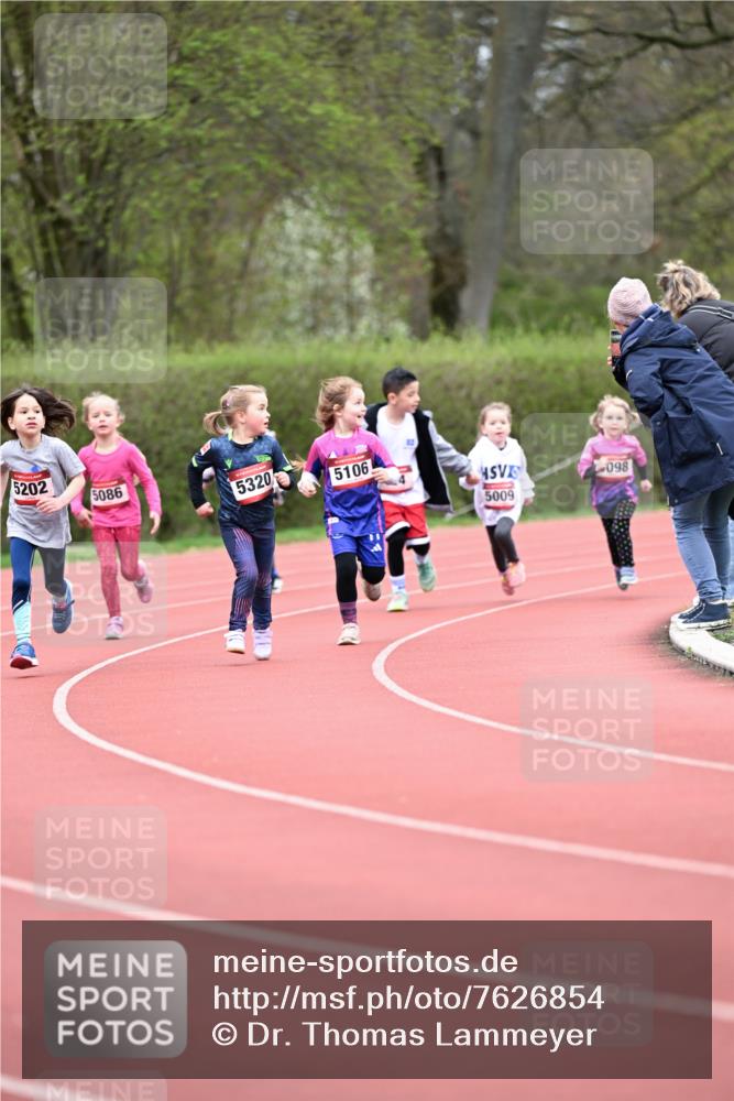 13.04.2025 - Hammer Lauf Dr. Thomas Lammeyer http://msf.ph/oto/7626854 13.04.2025 09:01:50 Laufen 5202, 5086, 5320, 5106, 098, 5009 meine-sportfotos.de