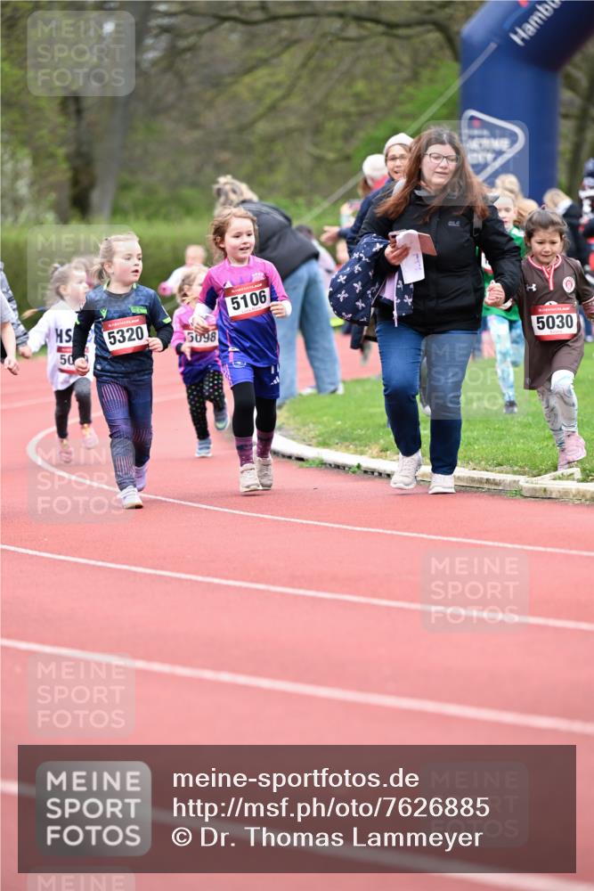 13.04.2025 - Hammer Lauf Dr. Thomas Lammeyer http://msf.ph/oto/7626885 13.04.2025 09:01:53 Laufen 50, 5320, 5098, 5106, 15, 5030 meine-sportfotos.de