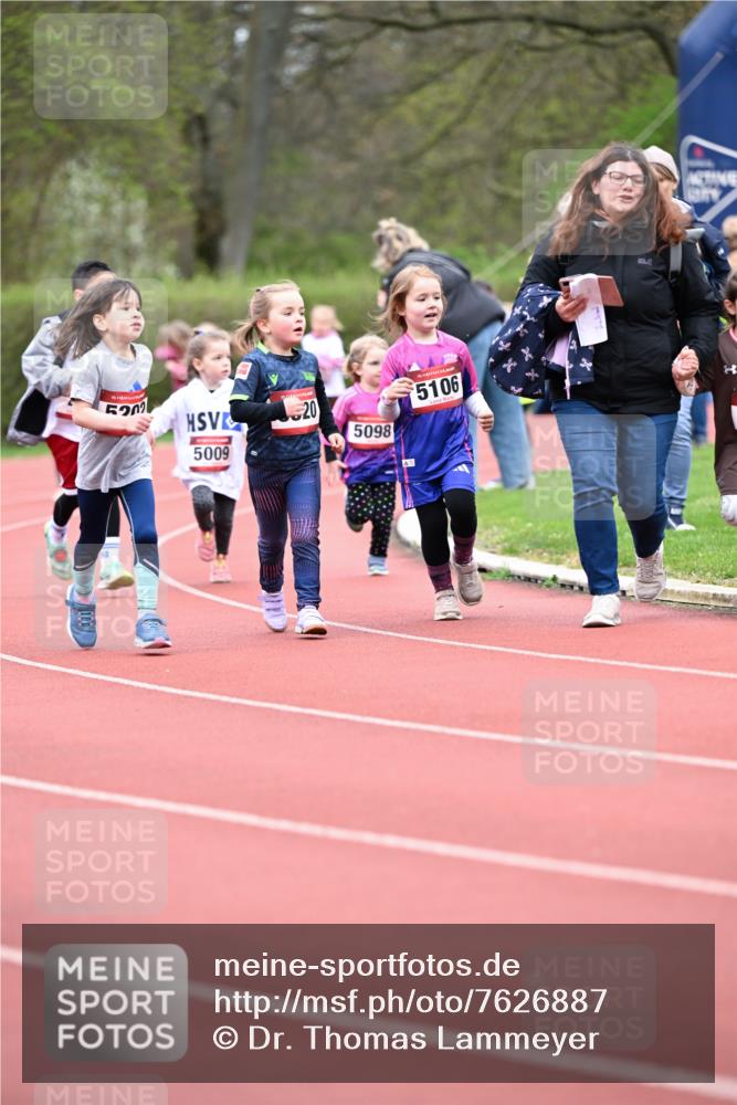 13.04.2025 - Hammer Lauf Dr. Thomas Lammeyer http://msf.ph/oto/7626887 13.04.2025 09:01:54 Laufen 520, 5009, 20, 5098, 5106 meine-sportfotos.de