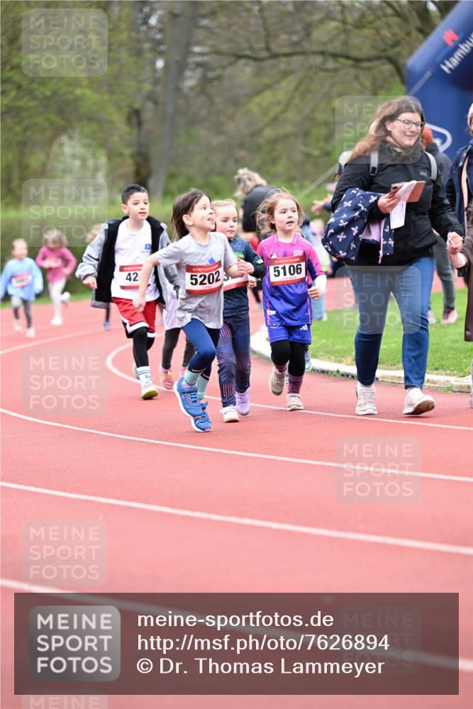 13.04.2025 - Hammer Lauf Dr. Thomas Lammeyer http://msf.ph/oto/7626894 13.04.2025 09:01:54 Laufen 42, 52023, 5106 meine-sportfotos.de