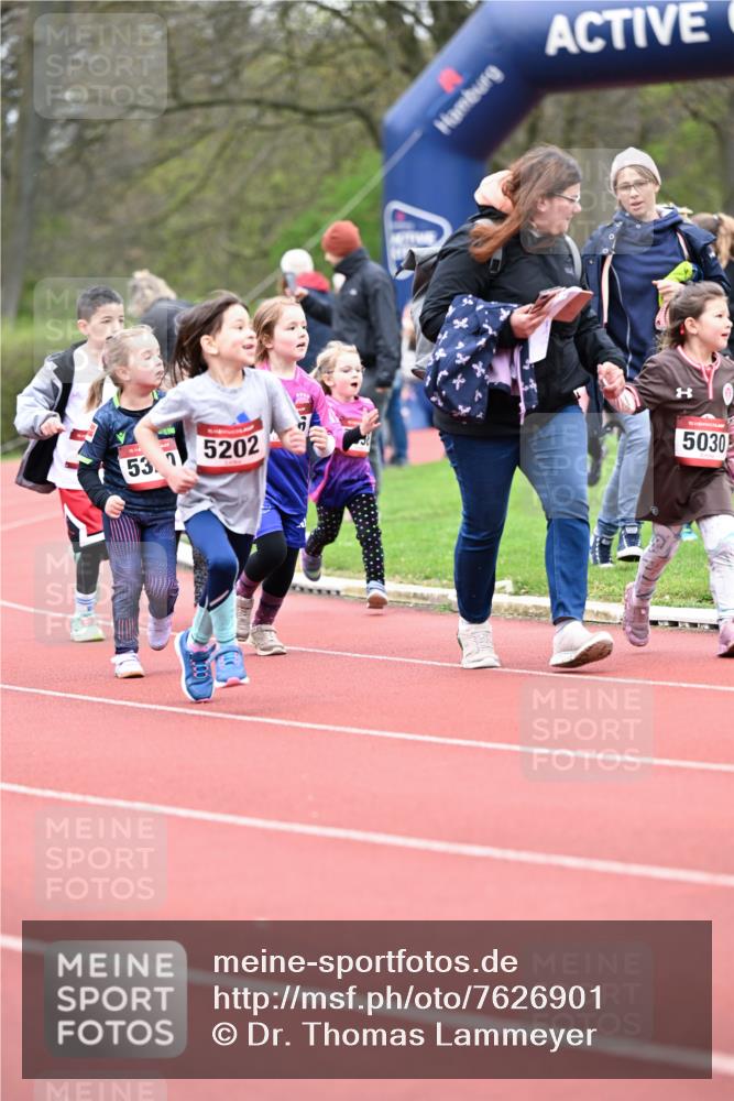 13.04.2025 - Hammer Lauf Dr. Thomas Lammeyer http://msf.ph/oto/7626901 13.04.2025 09:01:55 Laufen 53, 1, 5202, 3, 15, 5030 meine-sportfotos.de