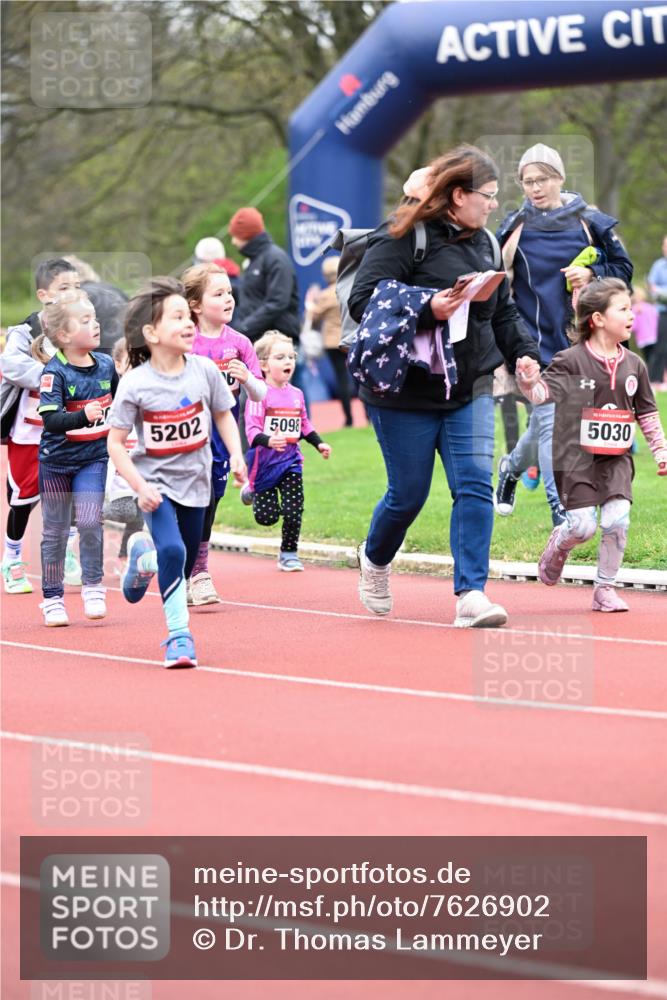13.04.2025 - Hammer Lauf Dr. Thomas Lammeyer http://msf.ph/oto/7626902 13.04.2025 09:01:55 Laufen 5202, 5098, 5030 meine-sportfotos.de