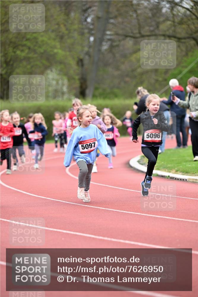 13.04.2025 - Hammer Lauf Dr. Thomas Lammeyer http://msf.ph/oto/7626950 13.04.2025 09:02:02 Laufen 15, 5097, 5096 meine-sportfotos.de
