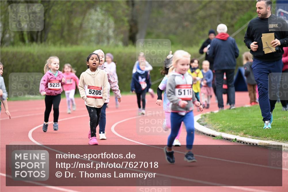 13.04.2025 - Hammer Lauf Dr. Thomas Lammeyer http://msf.ph/oto/7627018 13.04.2025 09:02:12 Laufen 5225, 5205, 5116 meine-sportfotos.de