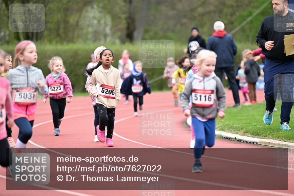 13.04.2025 - Hammer Lauf Dr. Thomas Lammeyer http://msf.ph/oto/7627022 13.04.2025 09:02:12 Laufen 5031, 5225, 15, 5205, 5116 meine-sportfotos.de