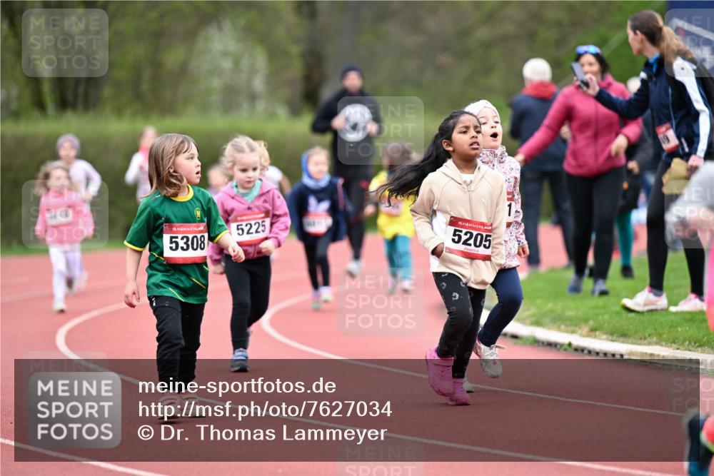 13.04.2025 - Hammer Lauf Dr. Thomas Lammeyer http://msf.ph/oto/7627034 13.04.2025 09:02:14 Laufen 15, 5308, 5225, 15, 5205, 36 meine-sportfotos.de