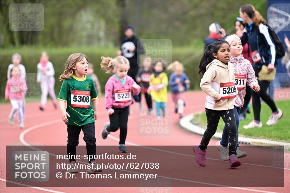 13.04.2025 - Hammer Lauf Dr. Thomas Lammeyer http://msf.ph/oto/7627038 13.04.2025 09:02:15 Laufen 15, 5308, 5225, 15, 311, 5205 meine-sportfotos.de