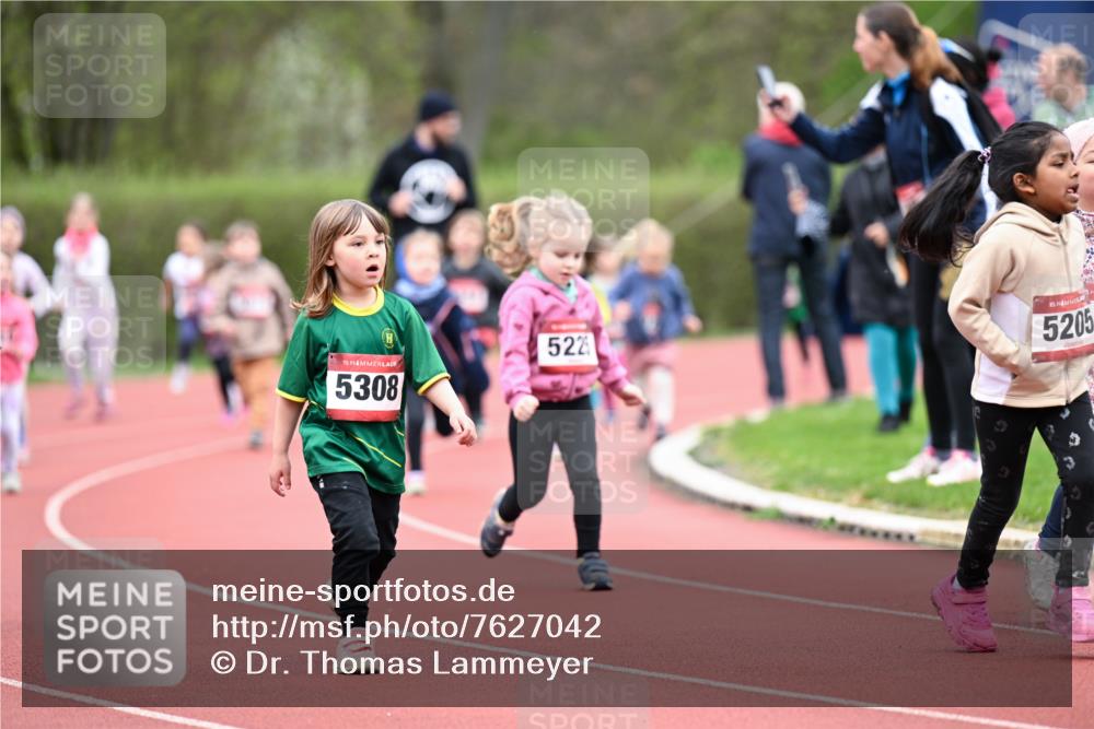 13.04.2025 - Hammer Lauf Dr. Thomas Lammeyer http://msf.ph/oto/7627042 13.04.2025 09:02:15 Laufen 15, 5308, 522, 15, 5205 meine-sportfotos.de