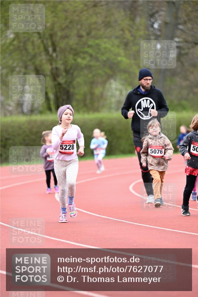 13.04.2025 - Hammer Lauf Dr. Thomas Lammeyer http://msf.ph/oto/7627077 13.04.2025 09:02:21 Laufen 5228, 5076, 15, 50 meine-sportfotos.de