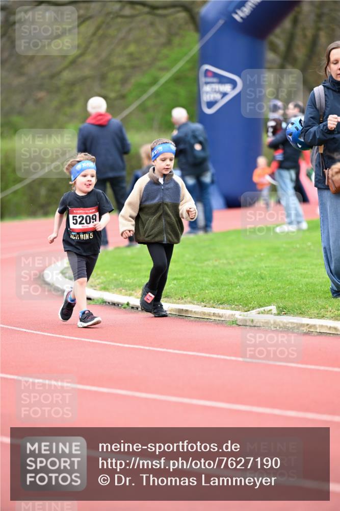 13.04.2025 - Hammer Lauf Dr. Thomas Lammeyer http://msf.ph/oto/7627190 13.04.2025 09:02:35 Laufen 15, 5209, 5 meine-sportfotos.de