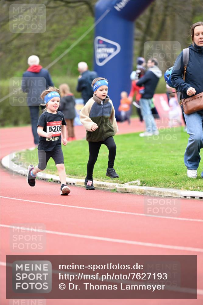 13.04.2025 - Hammer Lauf Dr. Thomas Lammeyer http://msf.ph/oto/7627193 13.04.2025 09:02:35 Laufen 15, 5209 meine-sportfotos.de