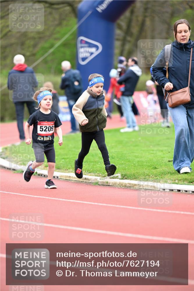 13.04.2025 - Hammer Lauf Dr. Thomas Lammeyer http://msf.ph/oto/7627194 13.04.2025 09:02:35 Laufen 15, 5209, 5 meine-sportfotos.de