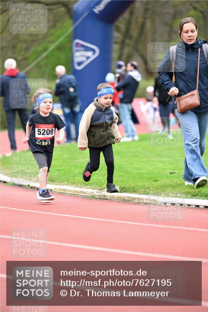 13.04.2025 - Hammer Lauf Dr. Thomas Lammeyer http://msf.ph/oto/7627195 13.04.2025 09:02:36 Laufen 15, 5209, 5 meine-sportfotos.de