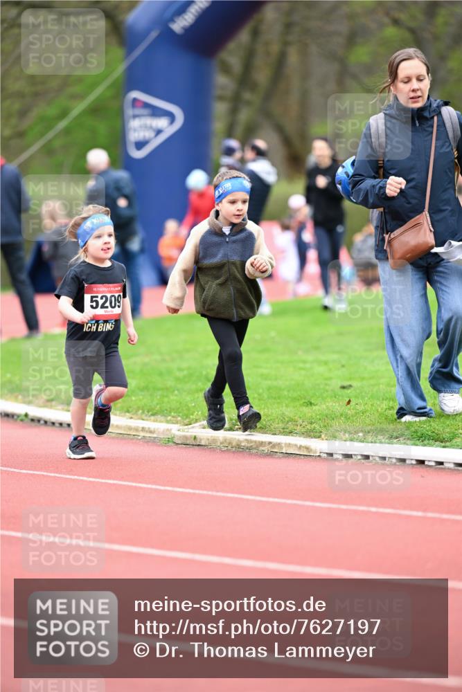 13.04.2025 - Hammer Lauf Dr. Thomas Lammeyer http://msf.ph/oto/7627197 13.04.2025 09:02:36 Laufen 15, 5209 meine-sportfotos.de