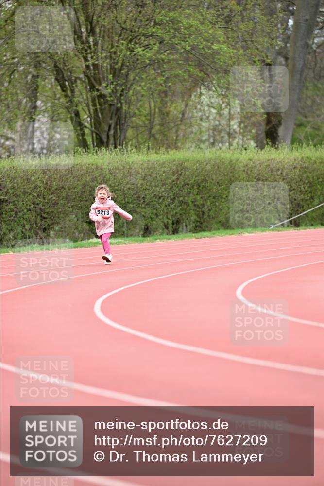 13.04.2025 - Hammer Lauf Dr. Thomas Lammeyer http://msf.ph/oto/7627209 13.04.2025 09:02:38 Laufen 5213 meine-sportfotos.de
