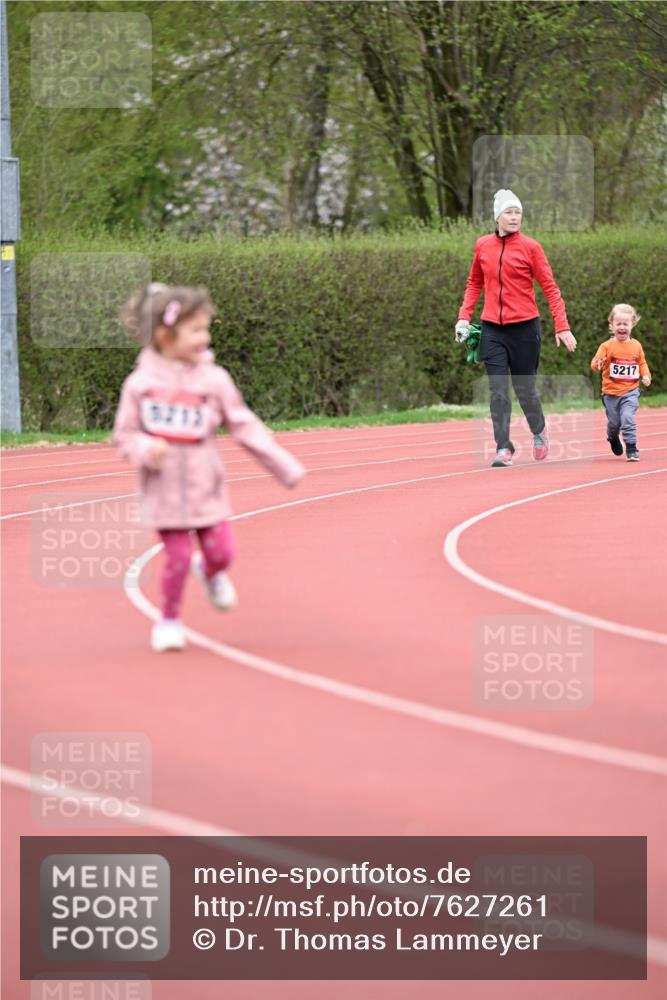 13.04.2025 - Hammer Lauf Dr. Thomas Lammeyer http://msf.ph/oto/7627261 13.04.2025 09:02:45 Laufen 5213, 5217 meine-sportfotos.de