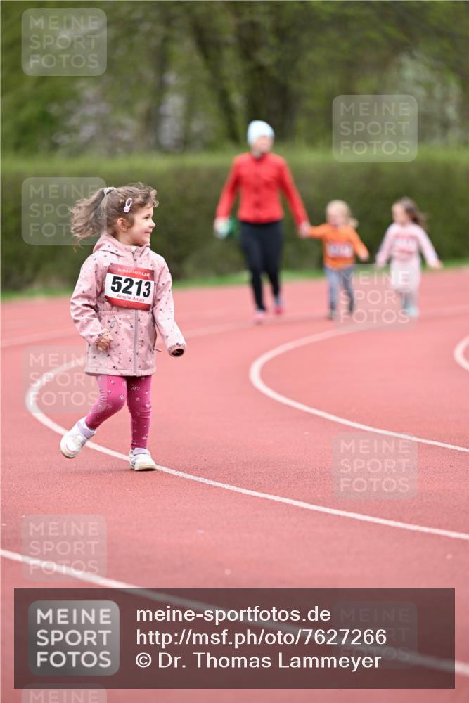 13.04.2025 - Hammer Lauf Dr. Thomas Lammeyer http://msf.ph/oto/7627266 13.04.2025 09:02:45 Laufen 15, 5213 meine-sportfotos.de