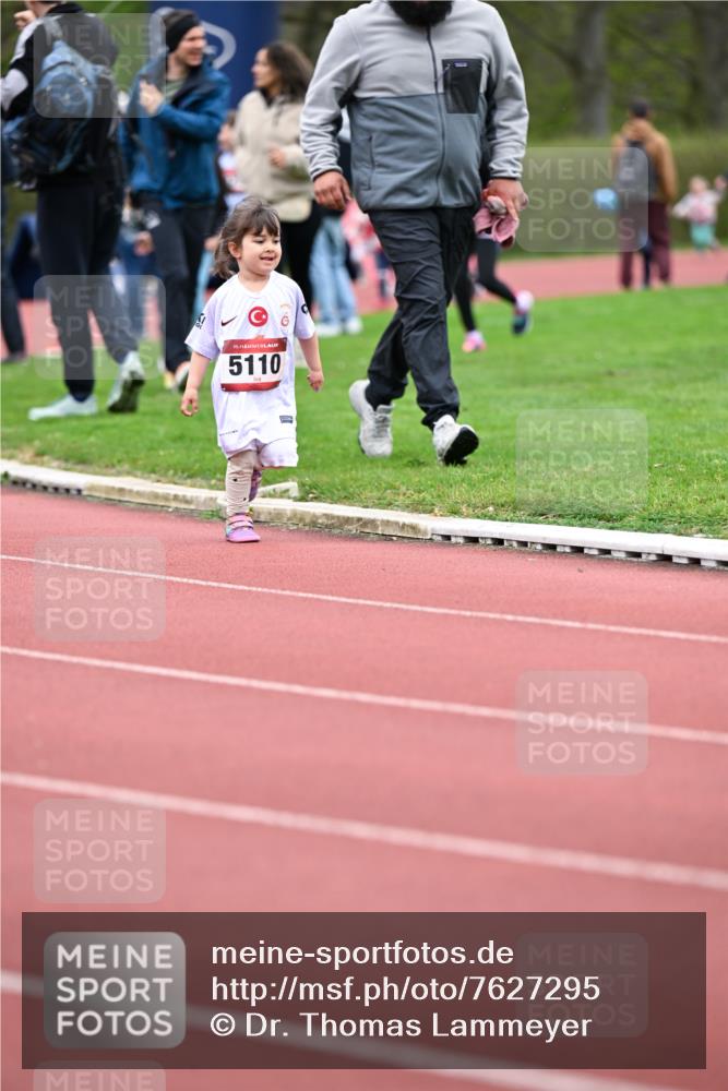 13.04.2025 - Hammer Lauf Dr. Thomas Lammeyer http://msf.ph/oto/7627295 13.04.2025 09:02:50 Laufen 15, 5110 meine-sportfotos.de