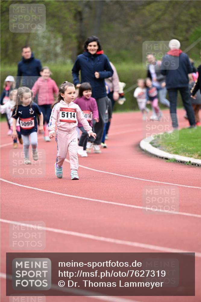 13.04.2025 - Hammer Lauf Dr. Thomas Lammeyer http://msf.ph/oto/7627319 13.04.2025 09:02:54 Laufen 5099, 15, 5114, 074 meine-sportfotos.de
