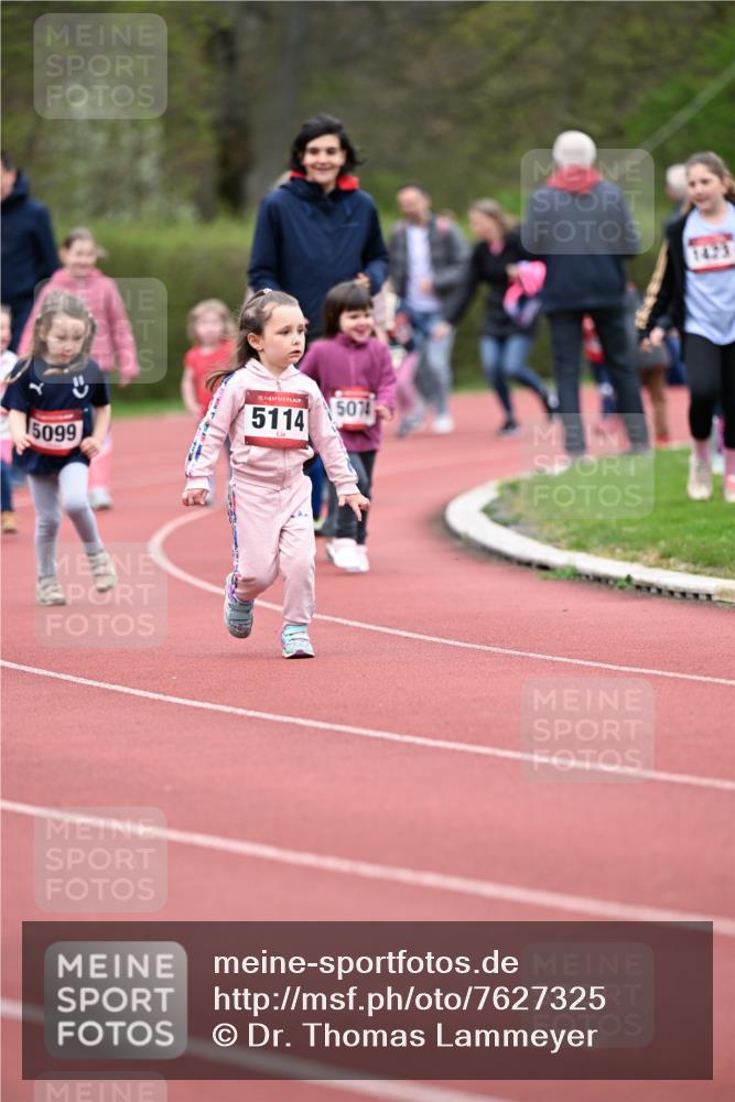 13.04.2025 - Hammer Lauf Dr. Thomas Lammeyer http://msf.ph/oto/7627325 13.04.2025 09:02:55 Laufen 5099, 5114 meine-sportfotos.de