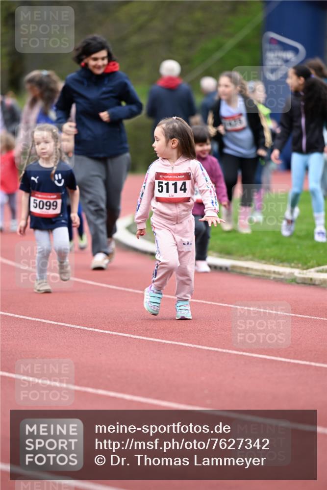 13.04.2025 - Hammer Lauf Dr. Thomas Lammeyer http://msf.ph/oto/7627342 13.04.2025 09:02:56 Laufen 5099, 15, 5114 meine-sportfotos.de