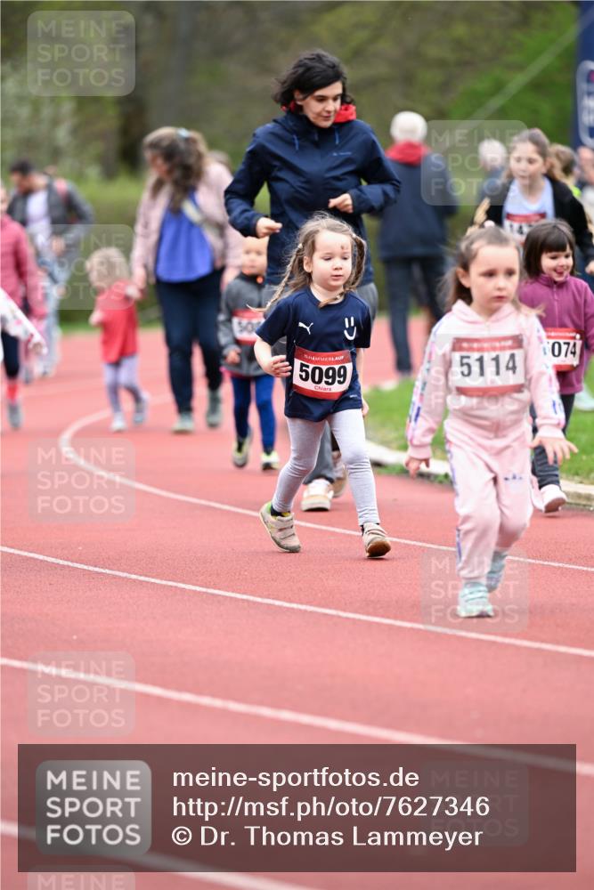 13.04.2025 - Hammer Lauf Dr. Thomas Lammeyer http://msf.ph/oto/7627346 13.04.2025 09:02:57 Laufen 5099, 5114, 074 meine-sportfotos.de