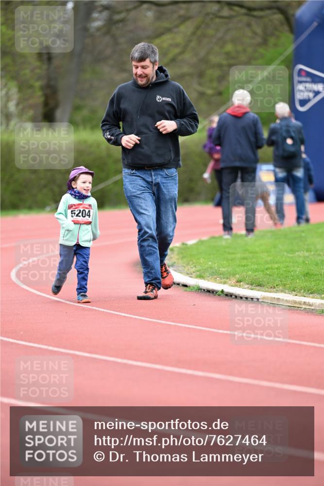 13.04.2025 - Hammer Lauf Dr. Thomas Lammeyer http://msf.ph/oto/7627464 13.04.2025 09:03:27 Laufen 5204 meine-sportfotos.de