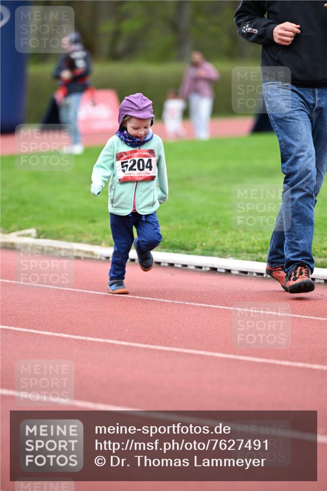 13.04.2025 - Hammer Lauf Dr. Thomas Lammeyer http://msf.ph/oto/7627491 13.04.2025 09:03:31 Laufen 15, 5204 meine-sportfotos.de