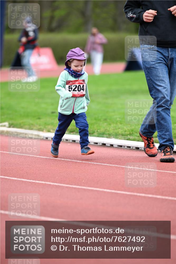 13.04.2025 - Hammer Lauf Dr. Thomas Lammeyer http://msf.ph/oto/7627492 13.04.2025 09:03:31 Laufen 15, 5204 meine-sportfotos.de
