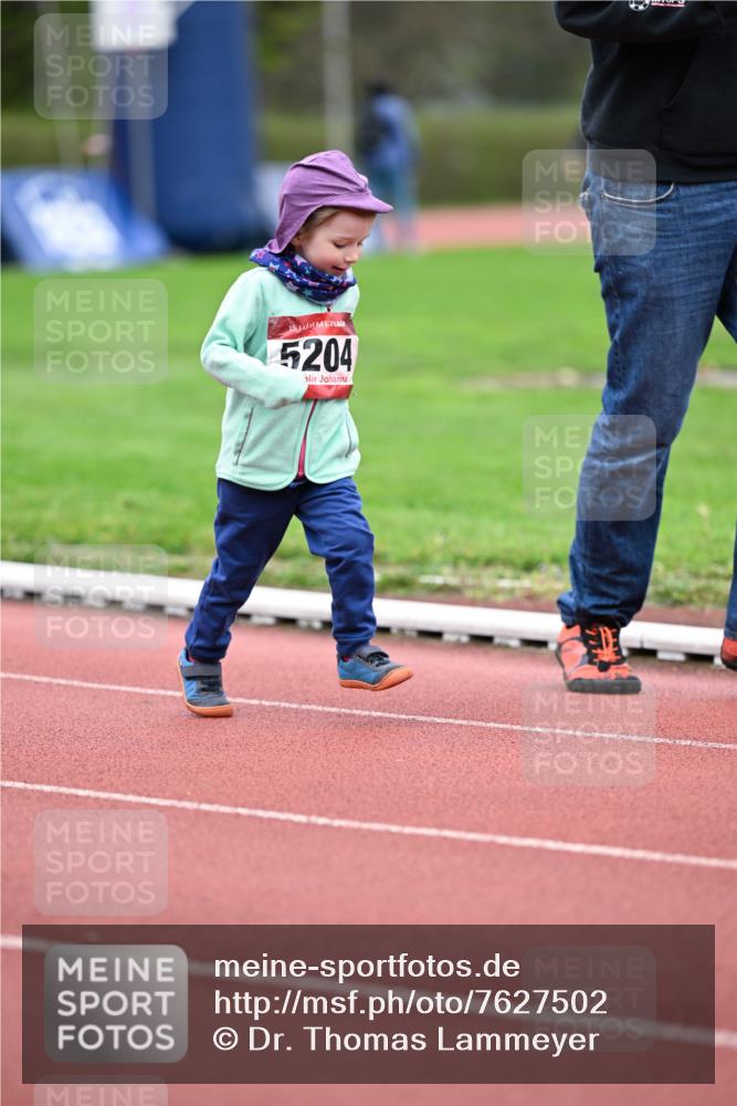 13.04.2025 - Hammer Lauf Dr. Thomas Lammeyer http://msf.ph/oto/7627502 13.04.2025 09:03:32 Laufen 15, 5204 meine-sportfotos.de