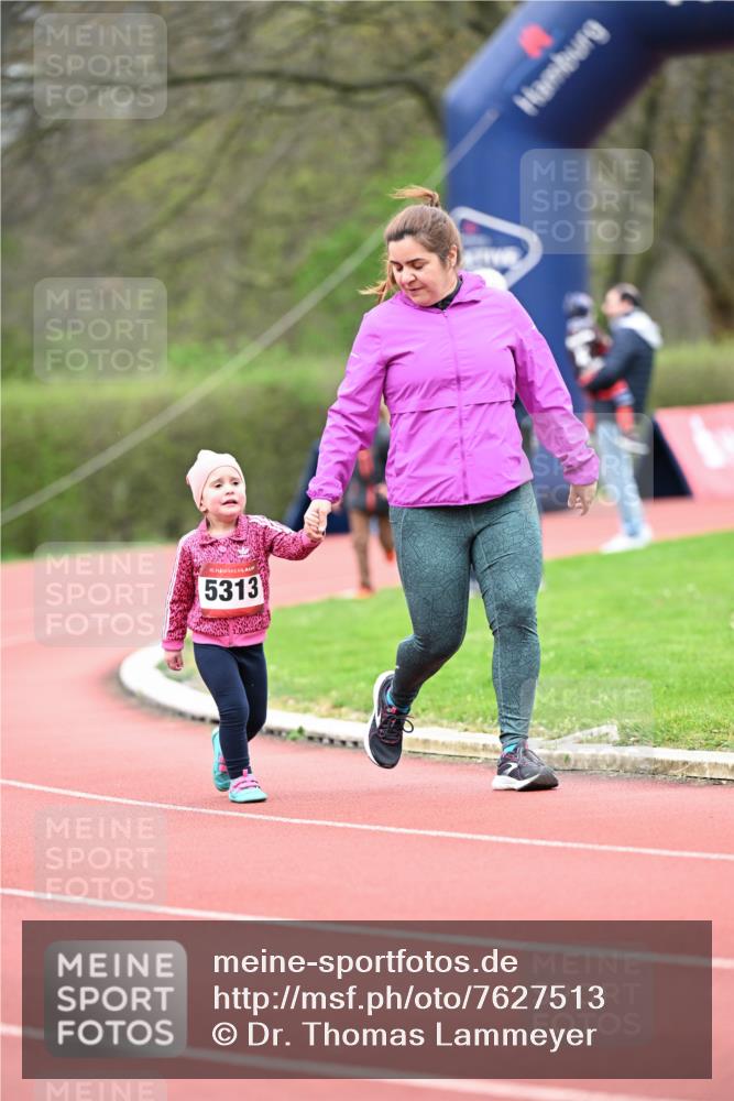 13.04.2025 - Hammer Lauf Dr. Thomas Lammeyer http://msf.ph/oto/7627513 13.04.2025 09:03:49 Laufen 15, 5313 meine-sportfotos.de