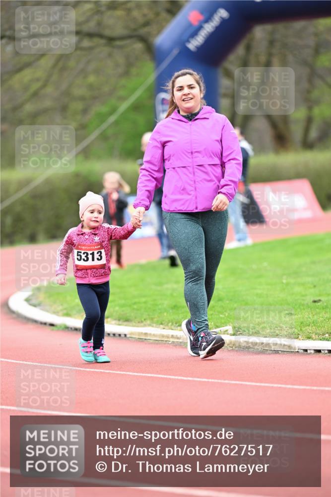 13.04.2025 - Hammer Lauf Dr. Thomas Lammeyer http://msf.ph/oto/7627517 13.04.2025 09:03:50 Laufen 15, 5313 meine-sportfotos.de