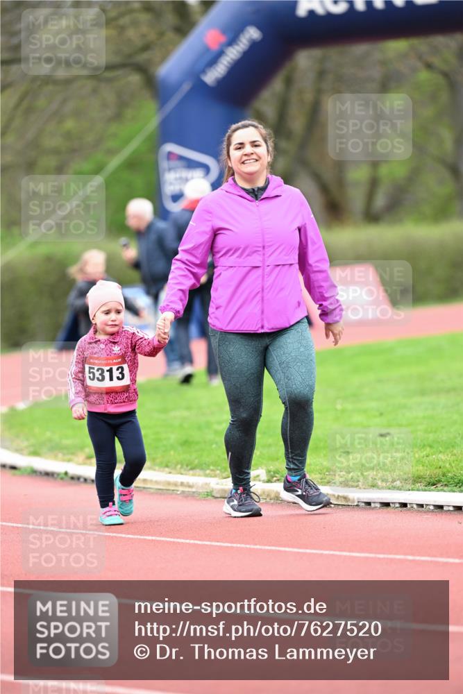 13.04.2025 - Hammer Lauf Dr. Thomas Lammeyer http://msf.ph/oto/7627520 13.04.2025 09:03:50 Laufen 15, 5313 meine-sportfotos.de