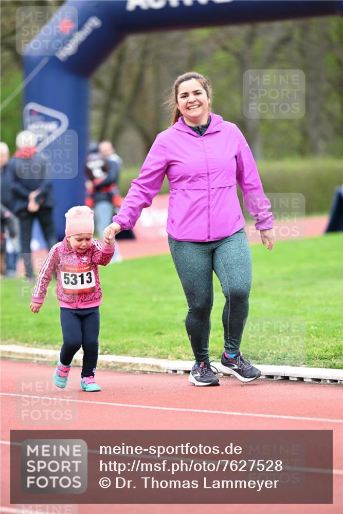 13.04.2025 - Hammer Lauf Dr. Thomas Lammeyer http://msf.ph/oto/7627528 13.04.2025 09:03:51 Laufen 15, 5313 meine-sportfotos.de