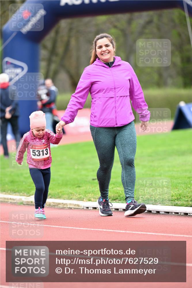 13.04.2025 - Hammer Lauf Dr. Thomas Lammeyer http://msf.ph/oto/7627529 13.04.2025 09:03:51 Laufen 15, 5313 meine-sportfotos.de