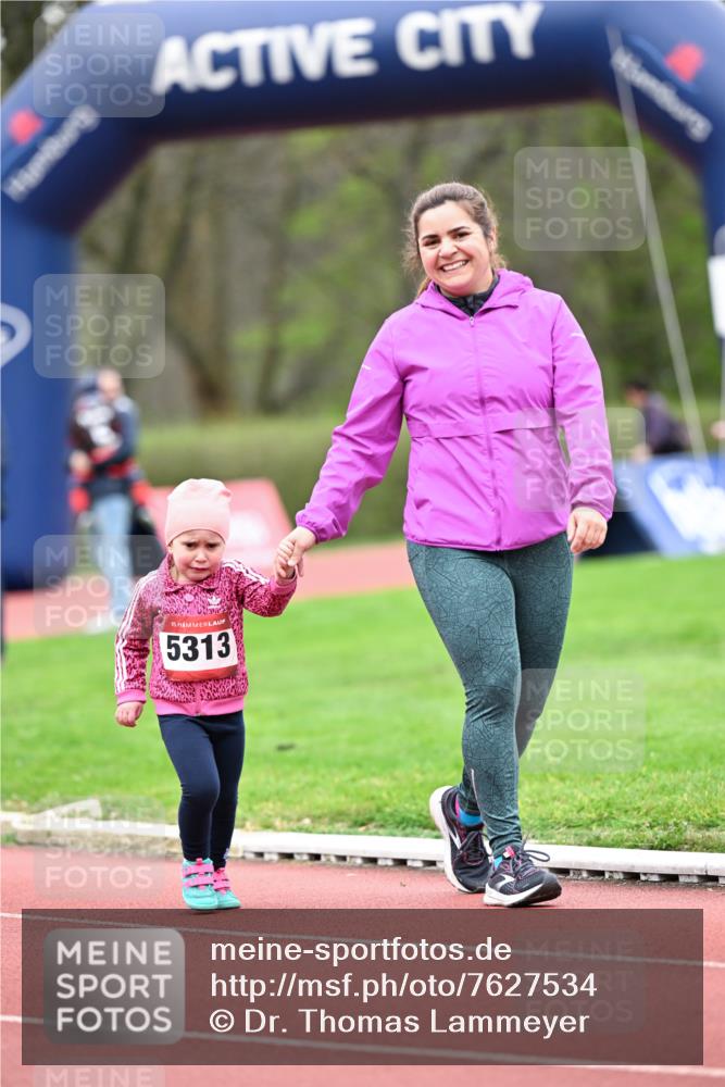 13.04.2025 - Hammer Lauf Dr. Thomas Lammeyer http://msf.ph/oto/7627534 13.04.2025 09:03:51 Laufen 15, 5313 meine-sportfotos.de