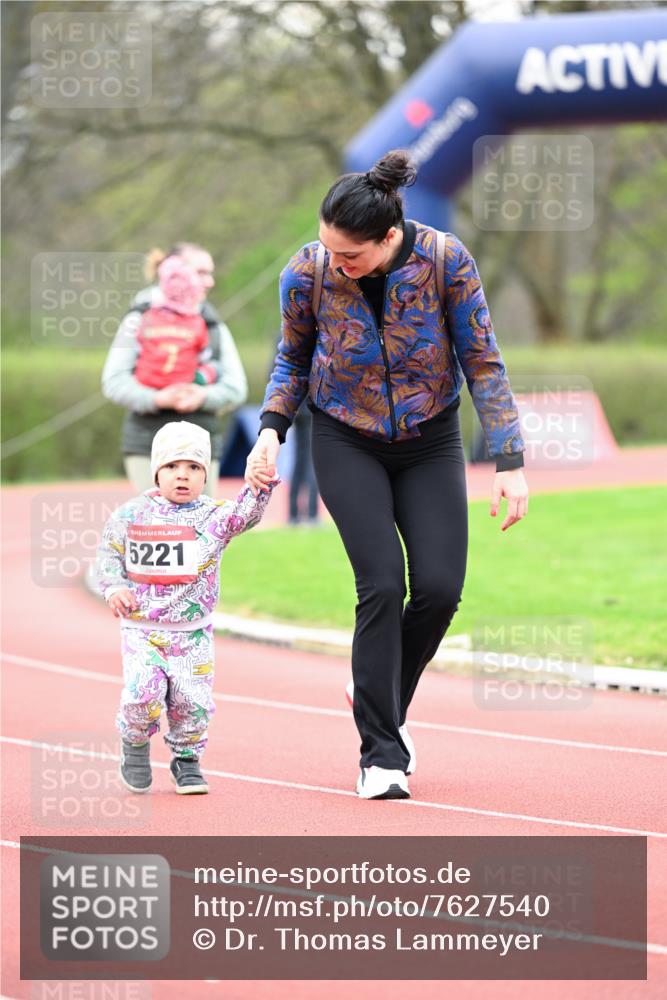 13.04.2025 - Hammer Lauf Dr. Thomas Lammeyer http://msf.ph/oto/7627540 13.04.2025 09:04:35 Laufen 5221 meine-sportfotos.de