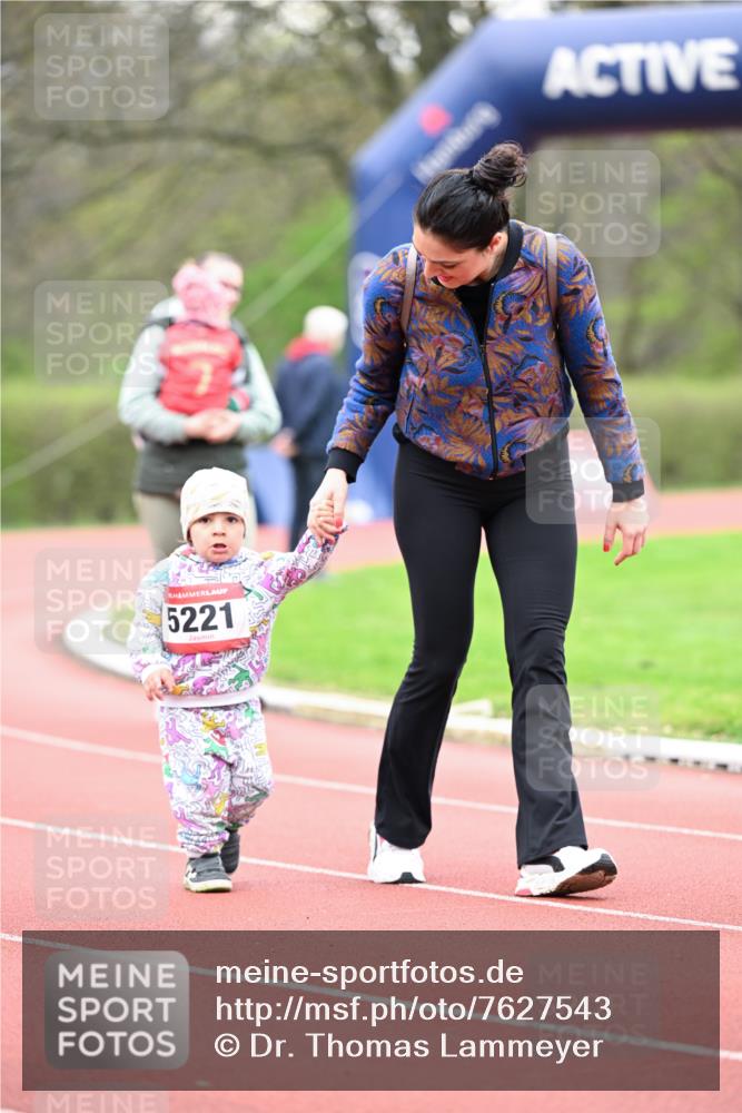 13.04.2025 - Hammer Lauf Dr. Thomas Lammeyer http://msf.ph/oto/7627543 13.04.2025 09:04:35 Laufen 5221 meine-sportfotos.de