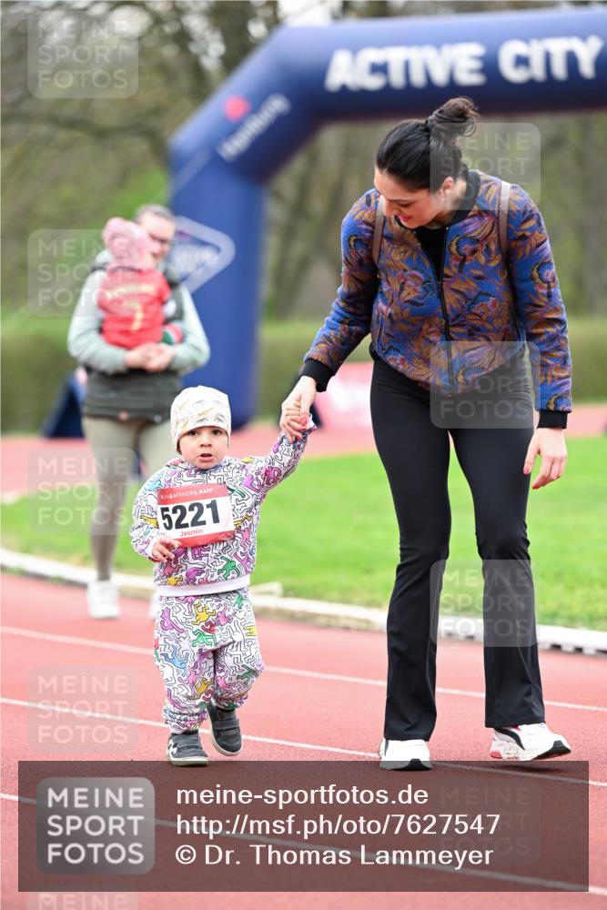13.04.2025 - Hammer Lauf Dr. Thomas Lammeyer http://msf.ph/oto/7627547 13.04.2025 09:04:36 Laufen 5221 meine-sportfotos.de