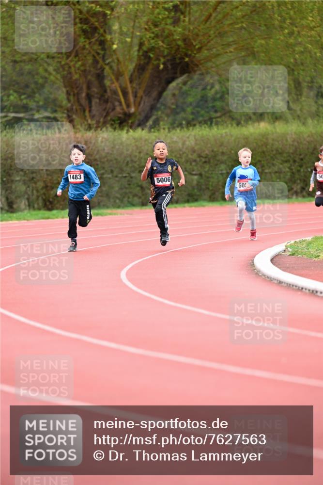 13.04.2025 - Hammer Lauf Dr. Thomas Lammeyer http://msf.ph/oto/7627563 13.04.2025 09:09:58 Laufen 1483, 5006, 50, 50 meine-sportfotos.de
