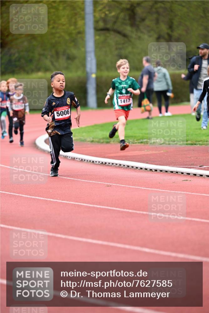 13.04.2025 - Hammer Lauf Dr. Thomas Lammeyer http://msf.ph/oto/7627585 13.04.2025 09:10:01 Laufen 34078, 15, 5006, 1417 meine-sportfotos.de