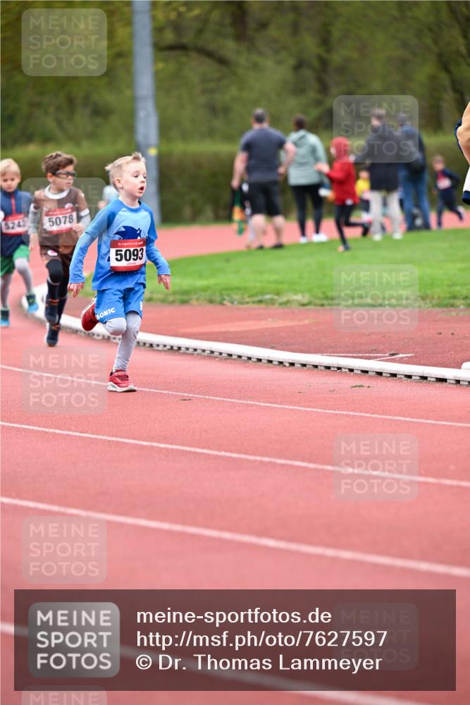 13.04.2025 - Hammer Lauf Dr. Thomas Lammeyer http://msf.ph/oto/7627597 13.04.2025 09:10:03 Laufen 5242, 5078, 15, 5093 meine-sportfotos.de